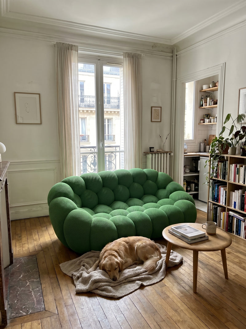 Intérieur avec le canapé Canapé Bubble Deux Places — Vert Olive — Sophie L., Paris 11e